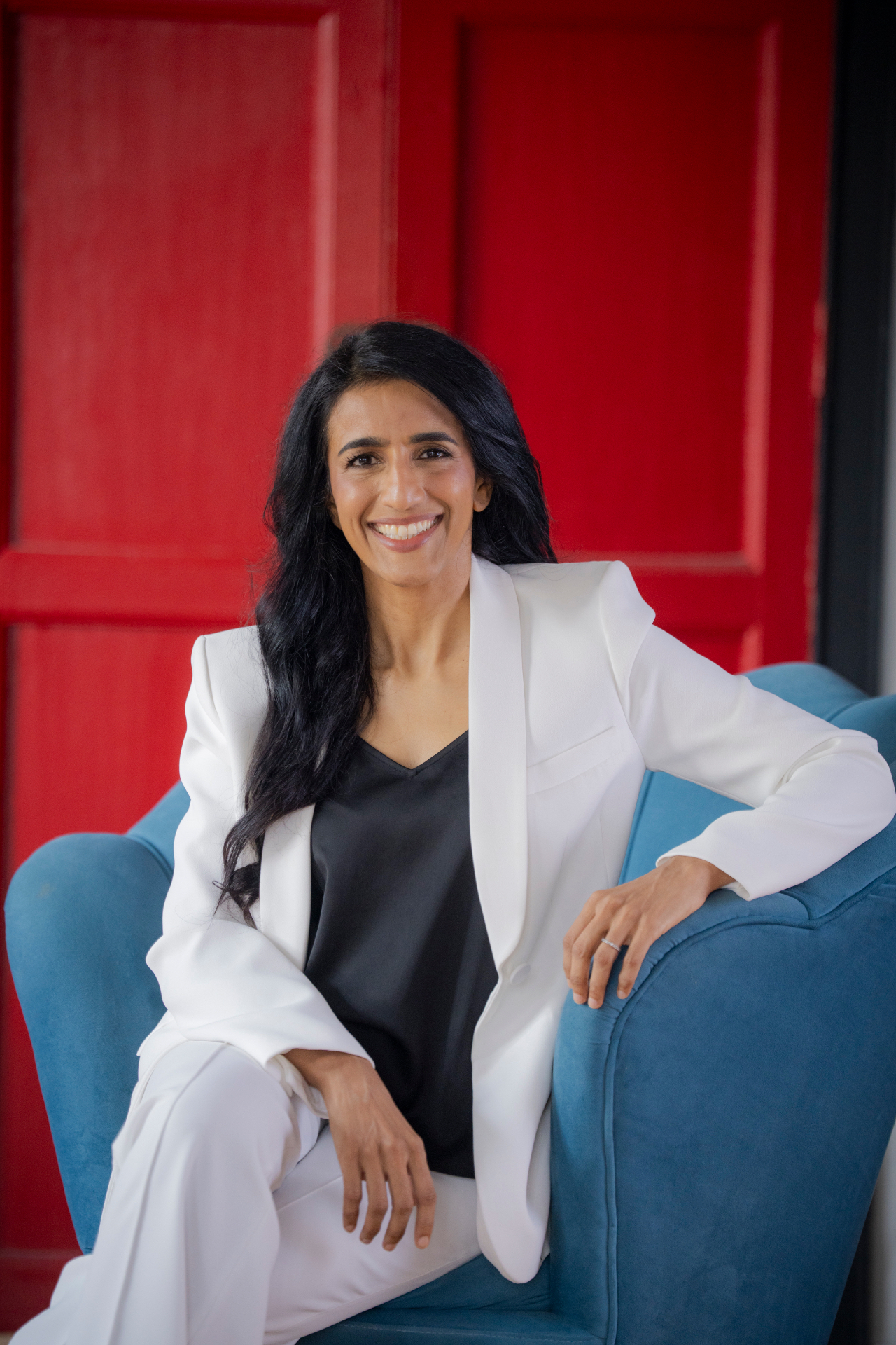 Dr. Ayesha Khanna